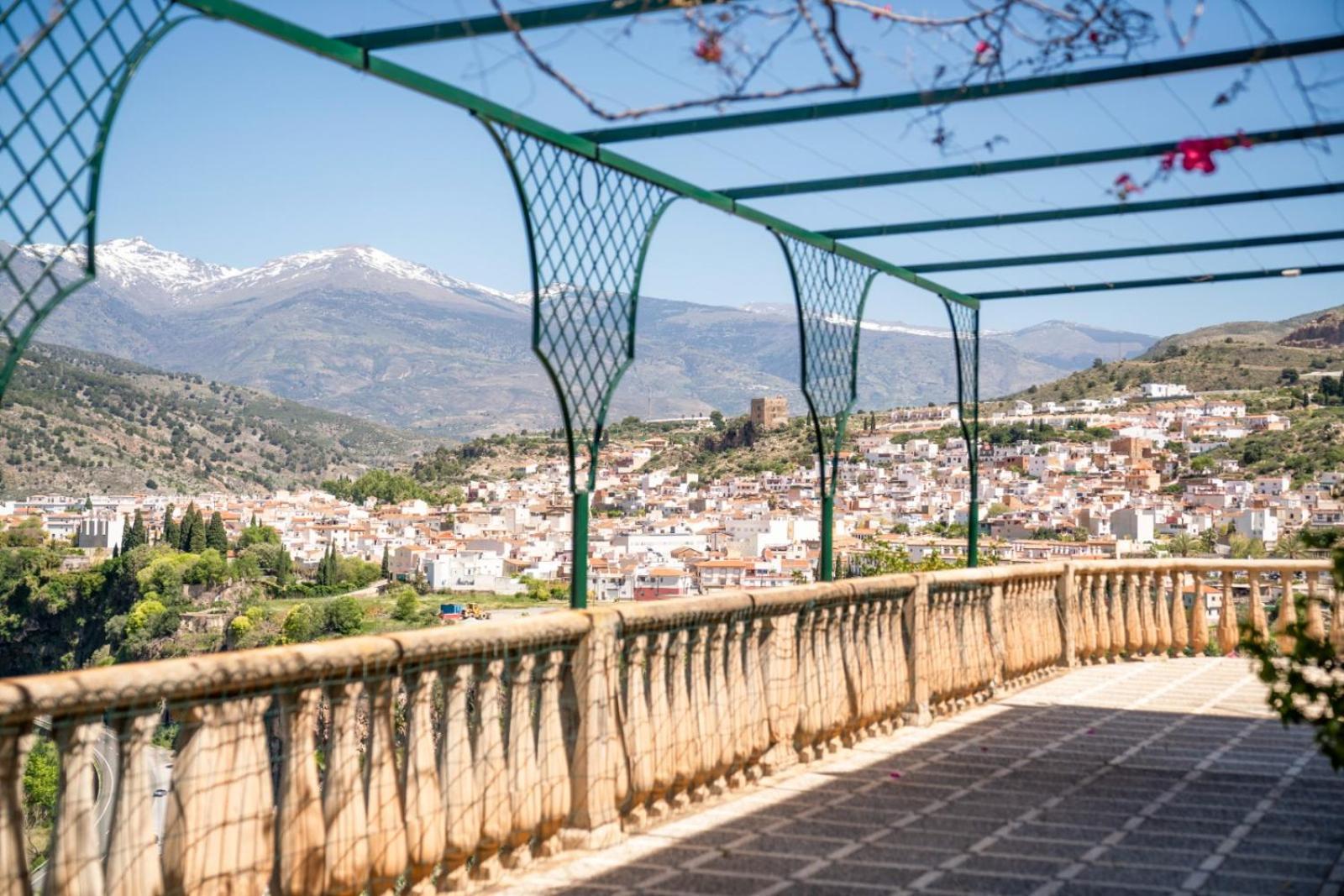 Вилла Breathtaking Velez Viewpoint Велес-де-Бенаудалья Экстерьер фото